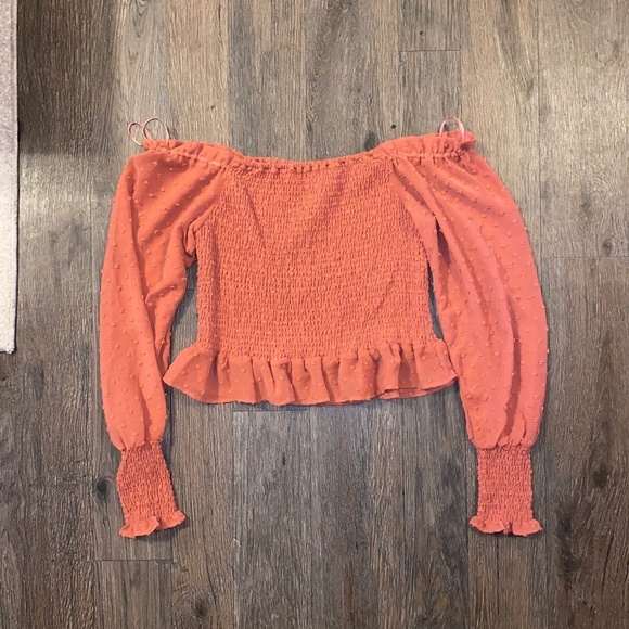 Q+A XL beautiful off shoulder top fall color - Picture 1 of 7